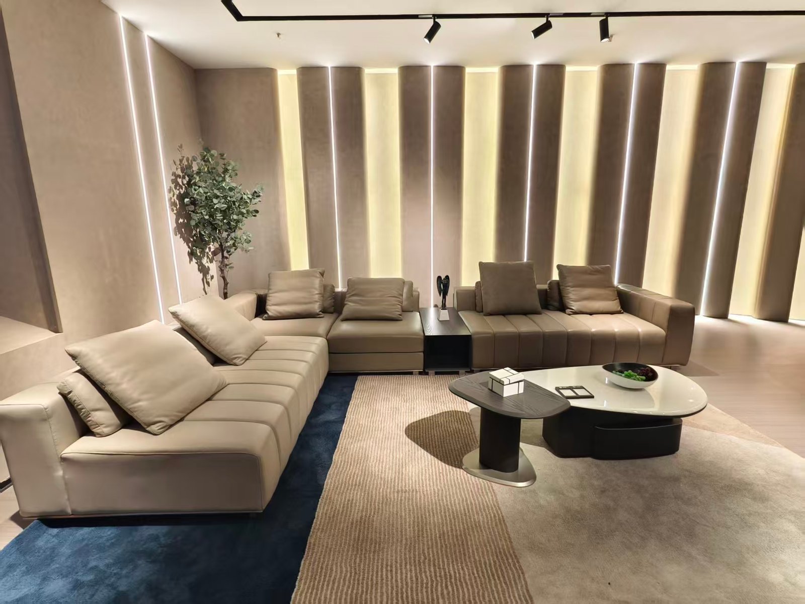 What Room Measurements Matter Most Before You Customize a Sofa